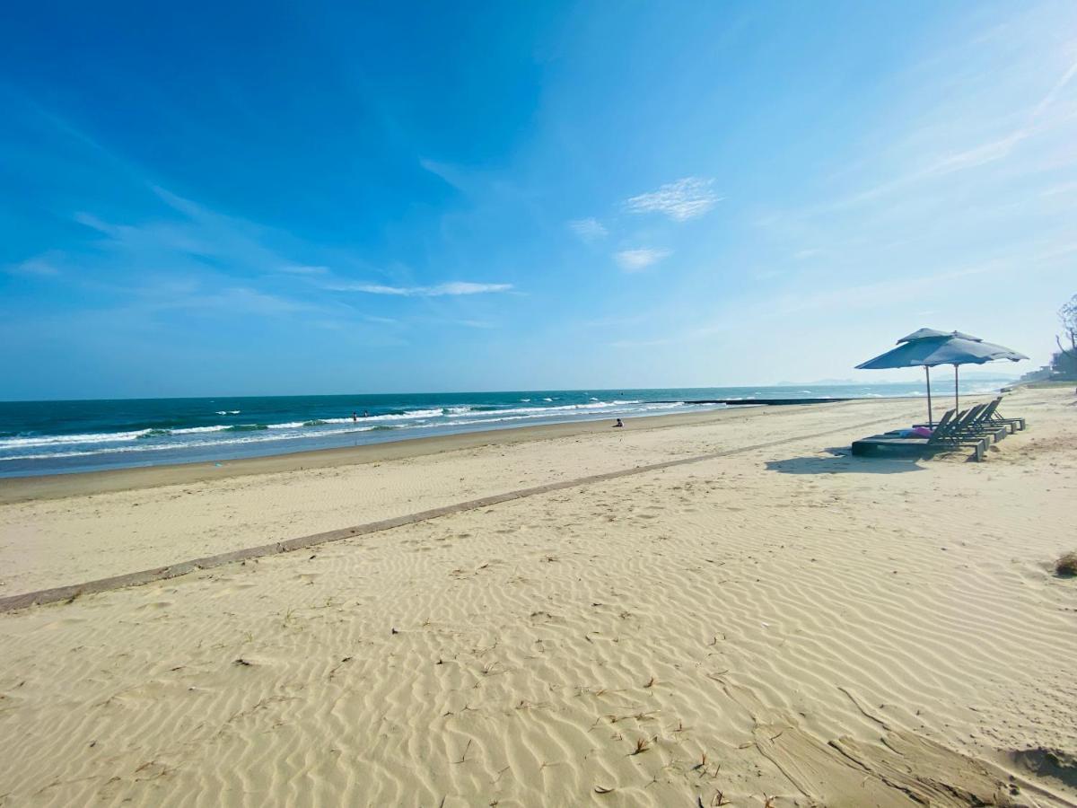 Biet Thu Mat Tien Bien Saint Simeon Resort فونج تاو المظهر الخارجي الصورة