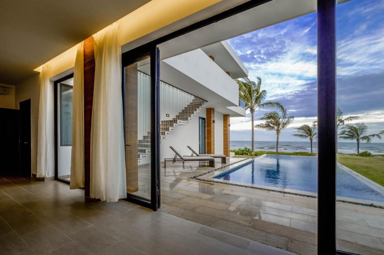 Biet Thu Mat Tien Bien Saint Simeon Resort فونج تاو المظهر الخارجي الصورة